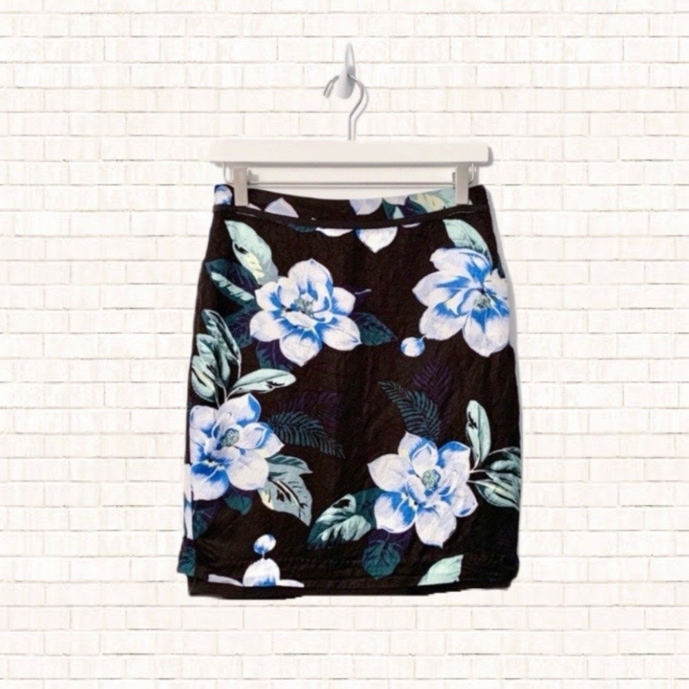 banana republic black floral print linen pencil skirt sz 2 EUC OBO